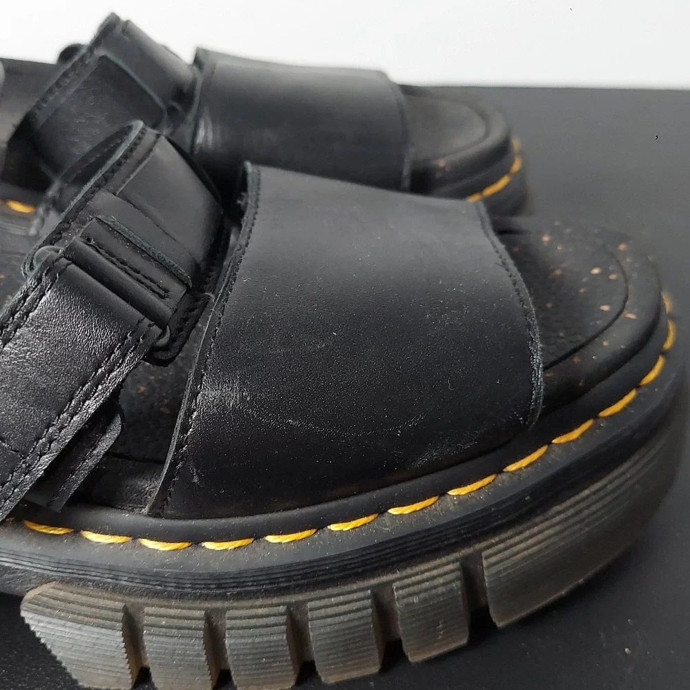 Dr. Martens Ricki 3-Strap Sandals Womens 9 Black Leather Platform